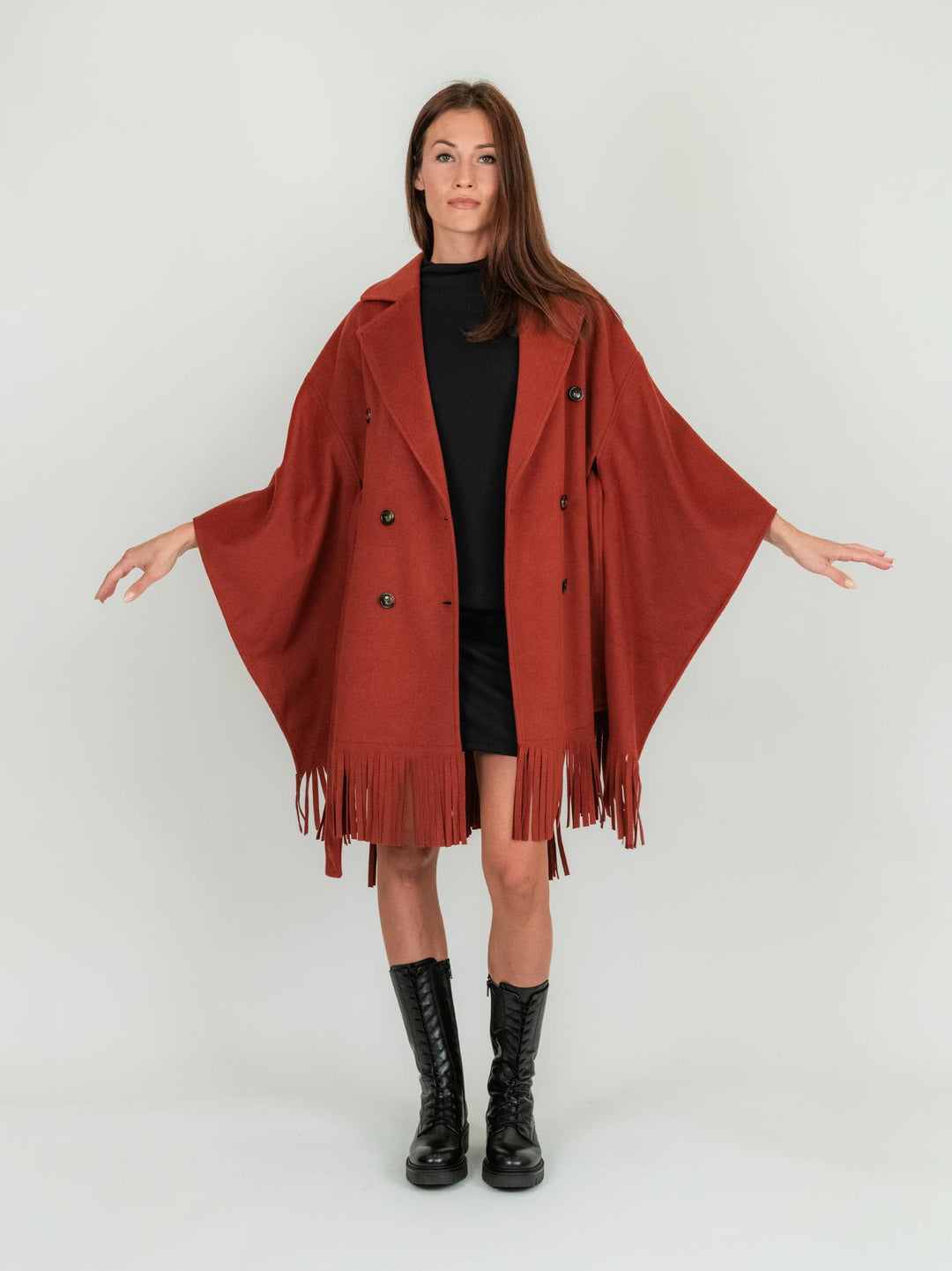 Cappotto mantella con frange mattone 9737CDH 56 ANDREA MORANDO 