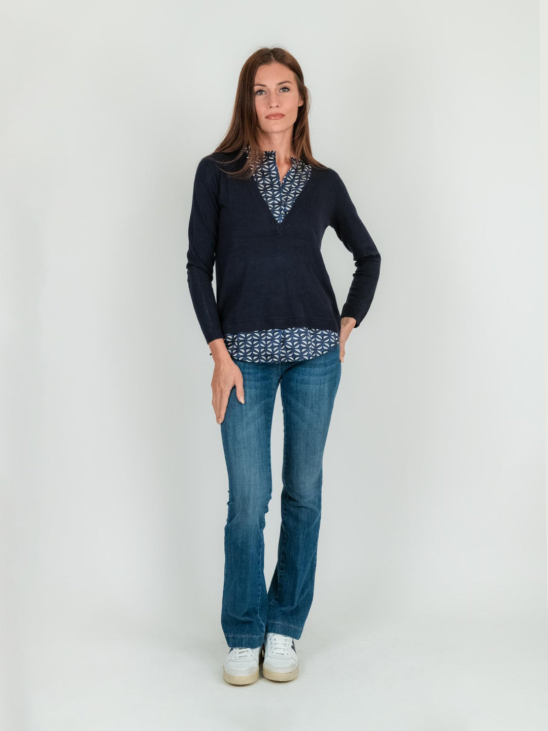 MAGLIA BLU CON CAMICIA IN FANTASIA OPTICAL 245W1460 304 ANDREA MORANDO 