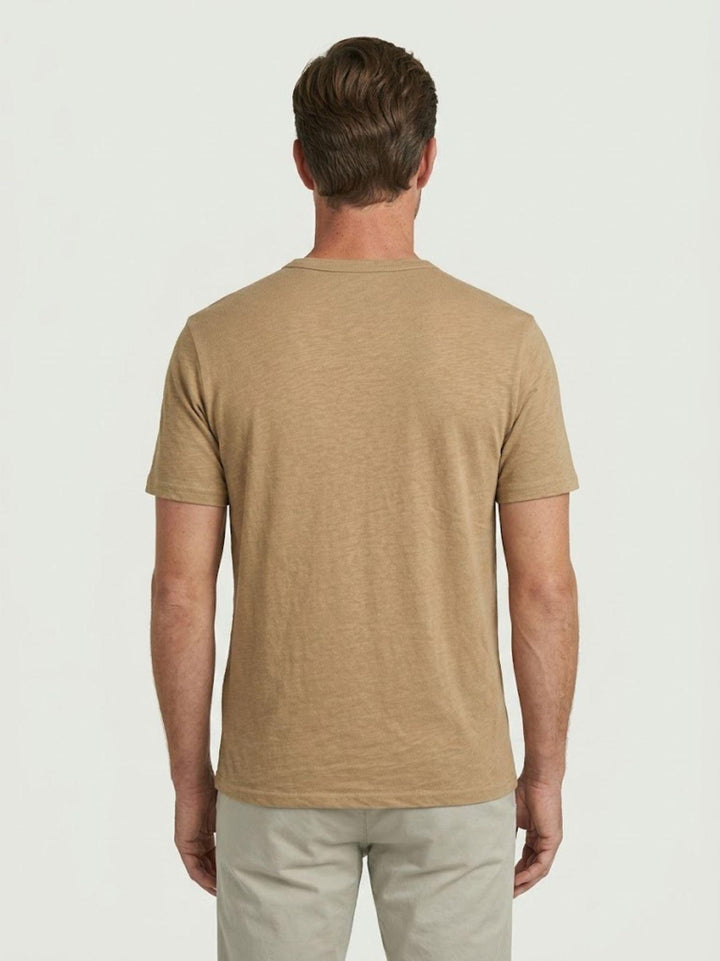 T-shirt collo serafino in misto lino color cammello 6TS0358 FANGO ANDREA MORANDO 
