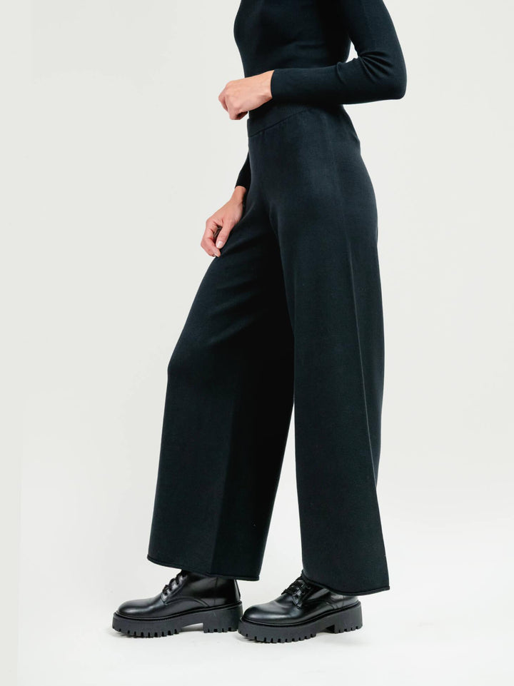 PANTALONE A PALAZZO IN MAGLIA NERO 7115 NERO ANDREA MORANDO 