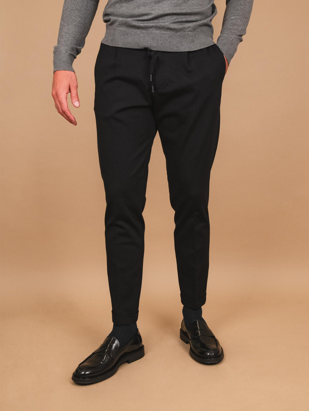 PANTALONE CON COULISSE ELASTICIZZATO NERO OF1CT00P001 101 ANDREA MORANDO 