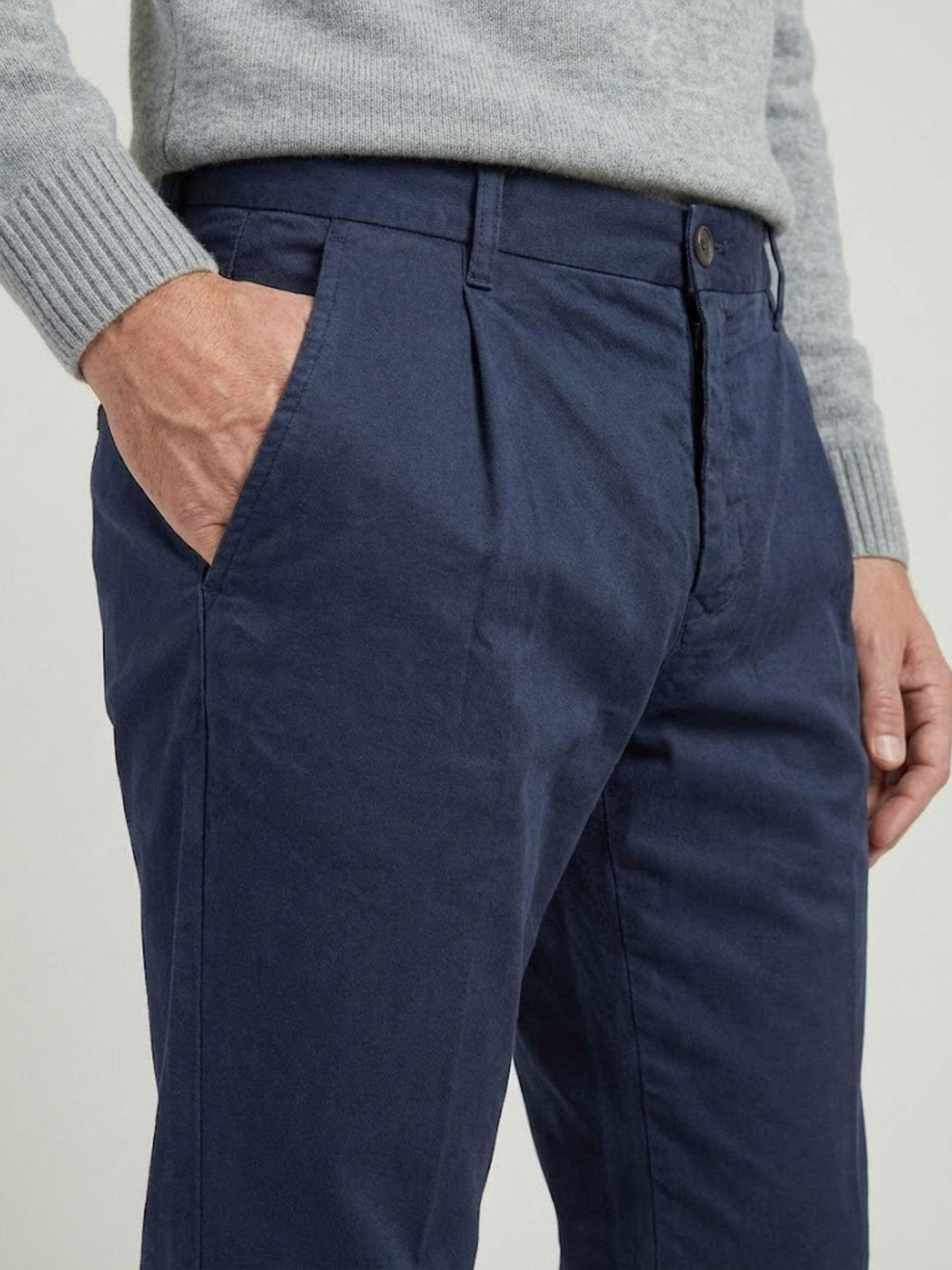 Pantalone con pinces in cotone blu 7676GB BLU ANDREA MORANDO 