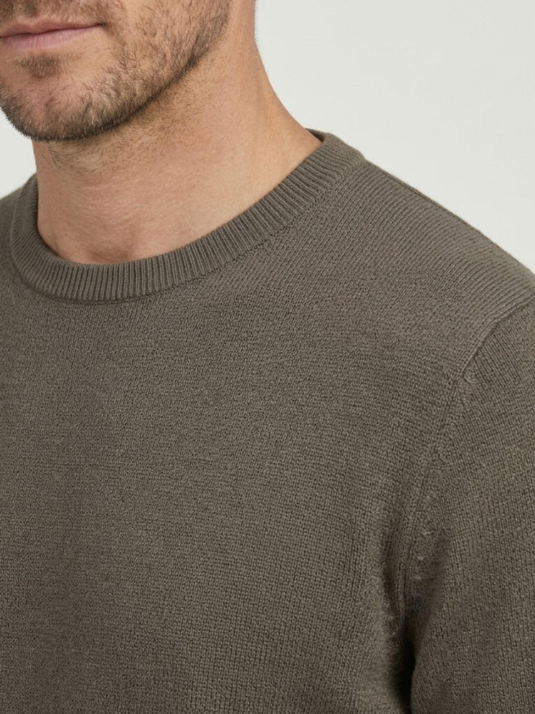 Maglia con scollo rotondo in cotone verde oliva 3700900 331 ANDREA MORANDO 