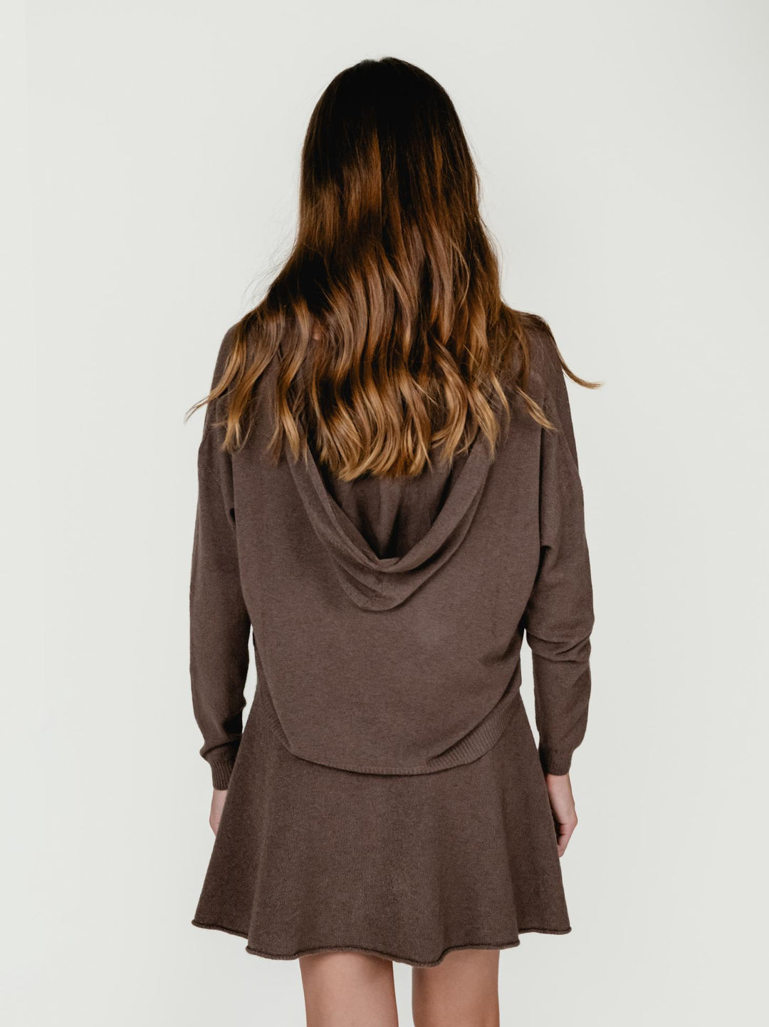 MAGLIA CON CAPPUCCIO TABACCO 022004 0930 BIMOR 