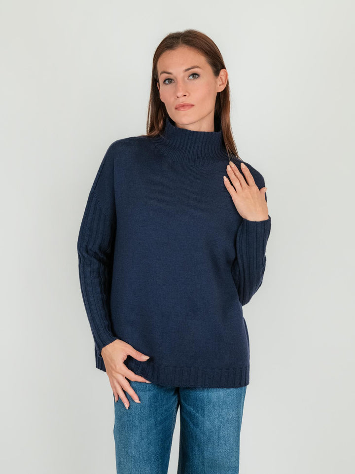 Lupetto in lana blu 245C8078 304 ANDREA MORANDO 