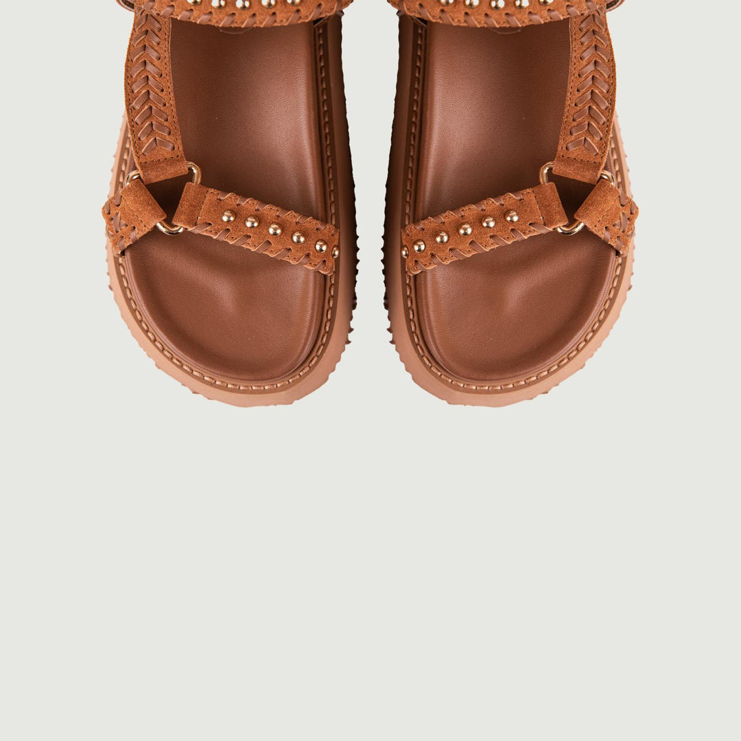 SANDALO CON CHIUSURA A VELCRO
