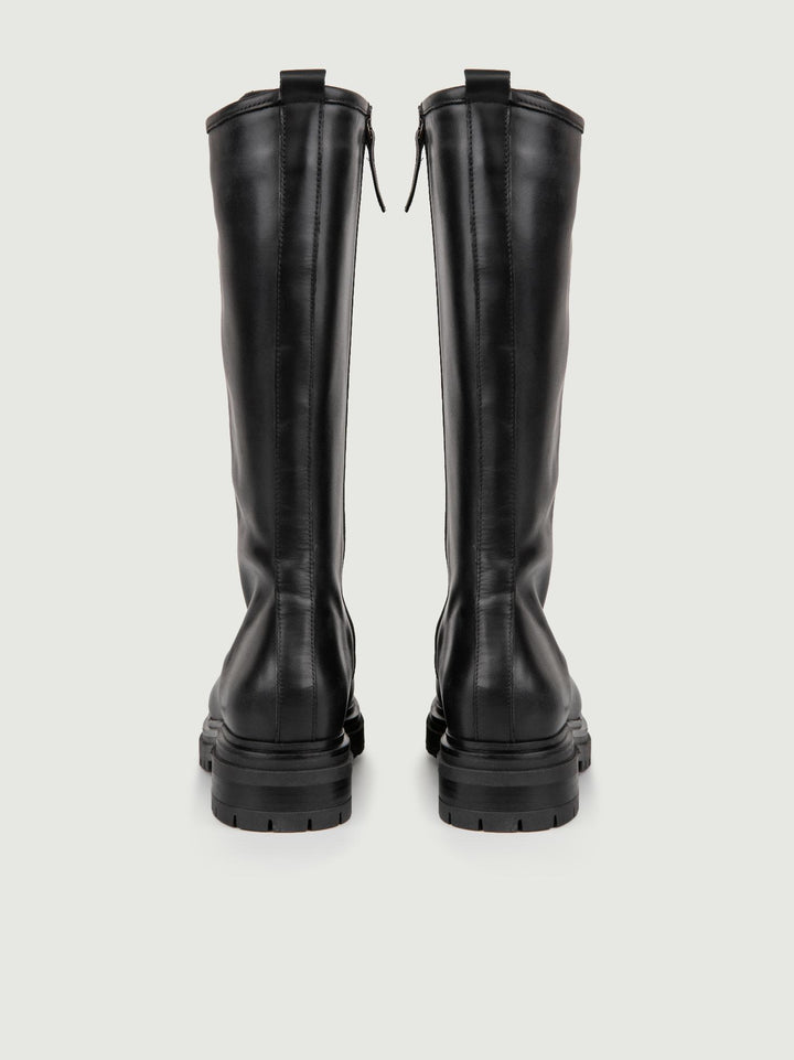 ANFIBIO ALTO IN PELLE NERA CON ZIP
