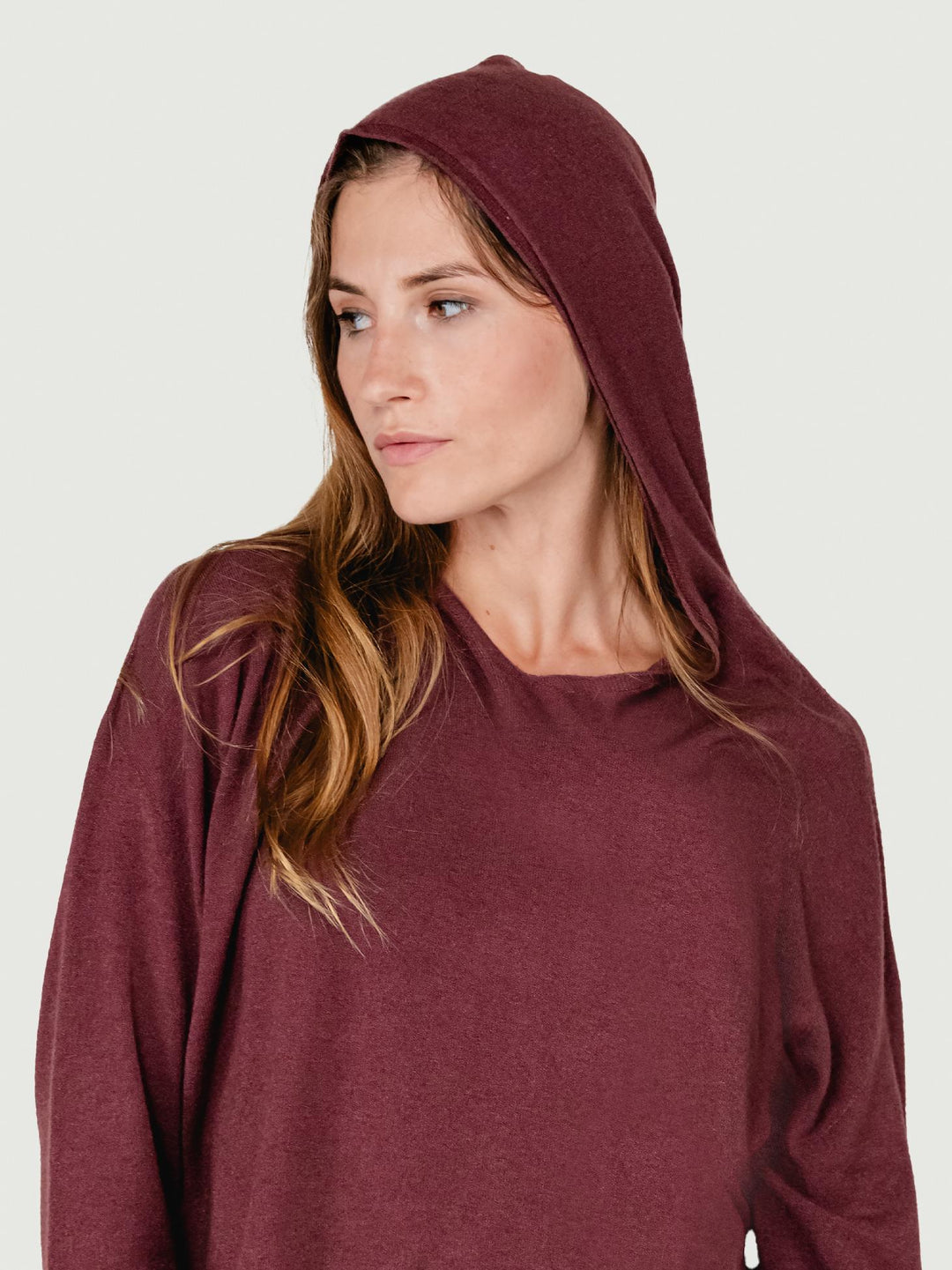 MAGLIA CON CAPPUCCIO BORDEAUX 022004 2200 BIMOR 