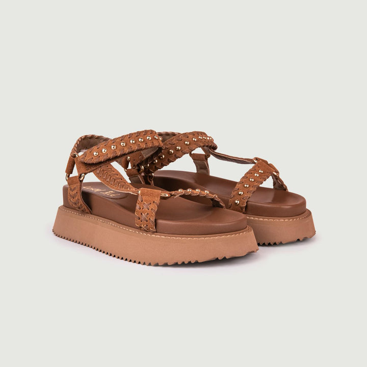 SANDALO CON CHIUSURA A VELCRO
