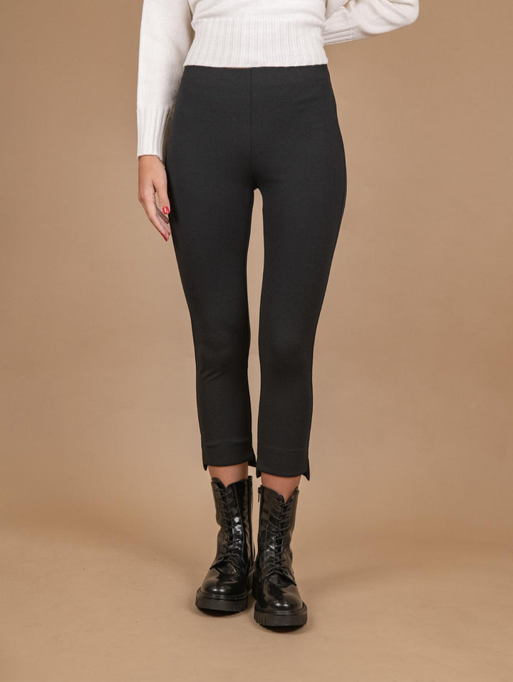 Pantalone a sigaretta asimmetrico in tessuto nero<BR/> CAVIALE NERO ANDREA MORANDO 