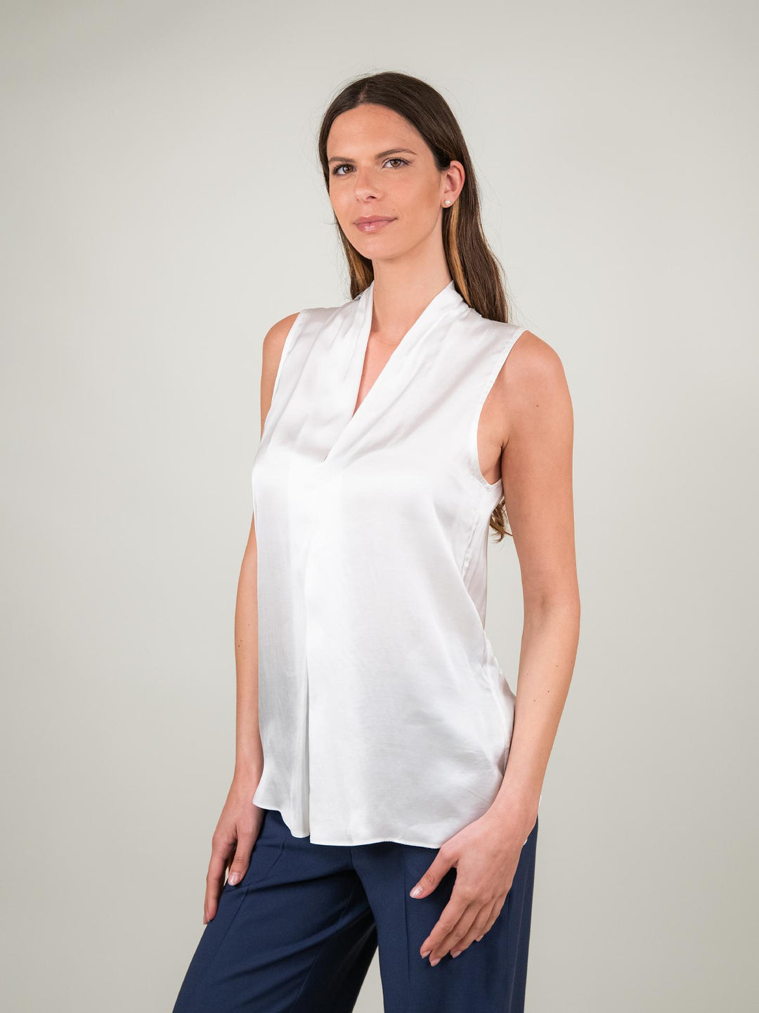BLUSA SMANICATA IN RASO BIANCO M9861 BIANCO ANDREA MORANDO 