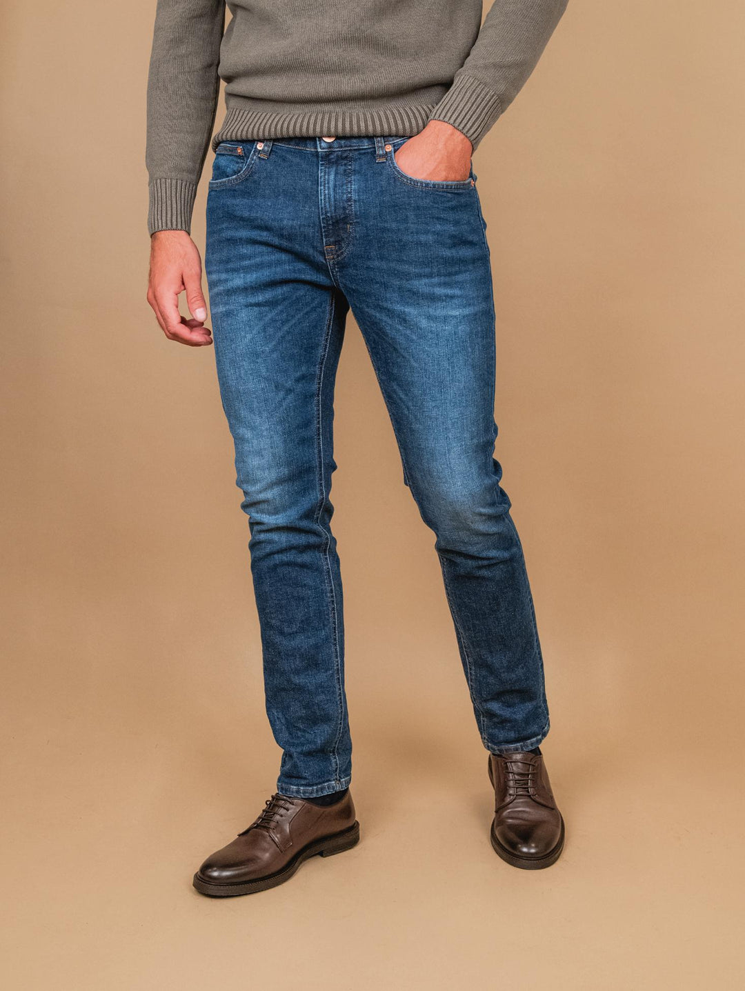 JEANS 5 TASCHE IN DENIM SCURO REGULAR SLIM FIT BARNEY REGULAR B1 UNIFORM 