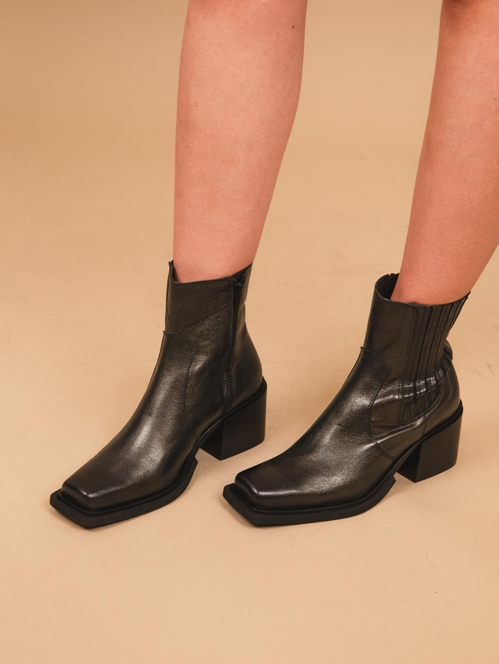 STIVALETTO TEXANO IN PELLE LAMINATA NERA 2493 NERO ANDREA MORANDO 