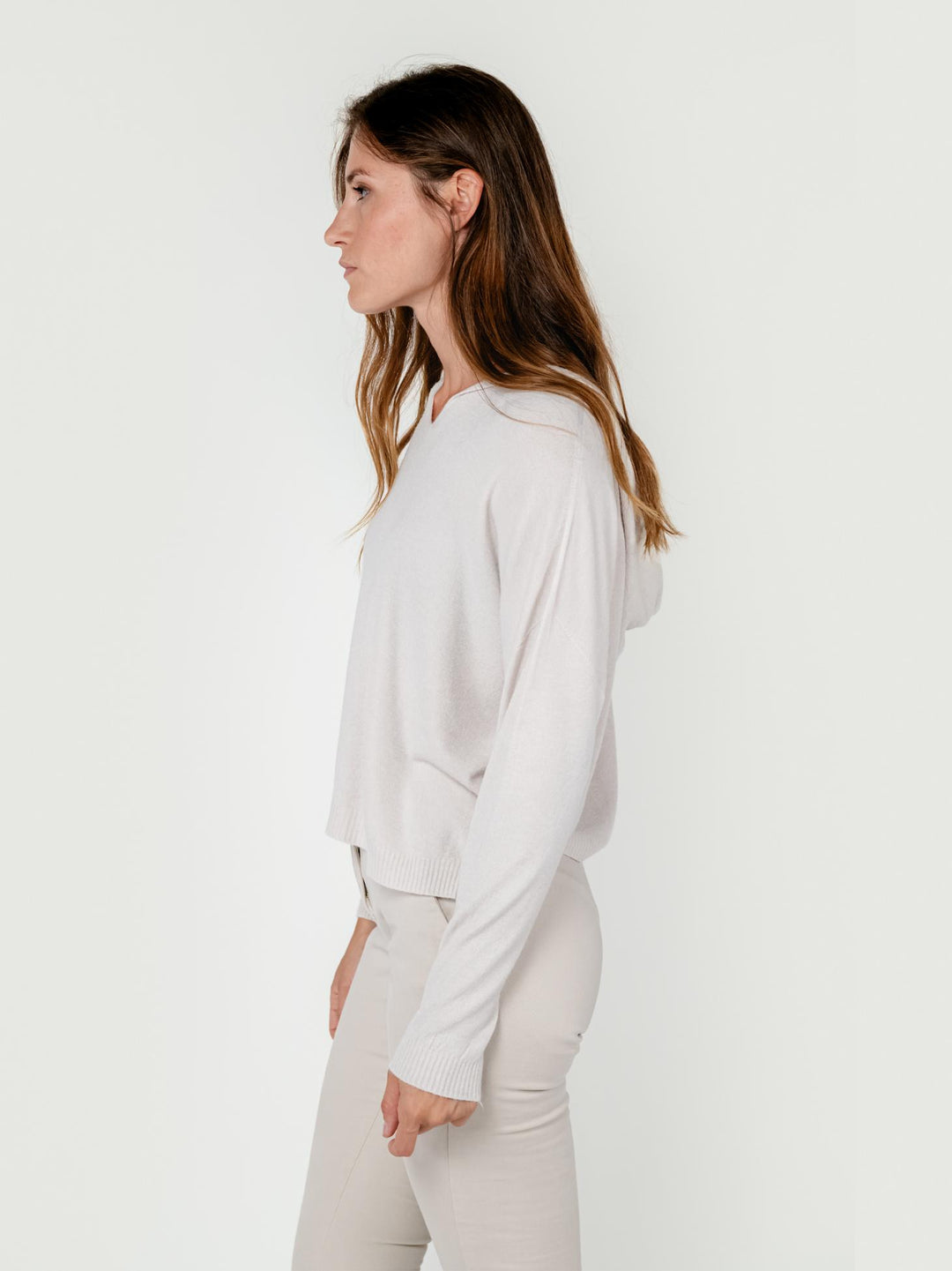 MAGLIA CON CAPPUCCIO PANNA 022004 0080 BIMOR 