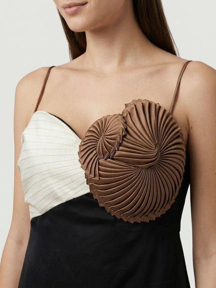 Abito con dettaglio a conchiglia la Concha dress bianco e nero RO007 NMT ROSANNA OCAMPO 