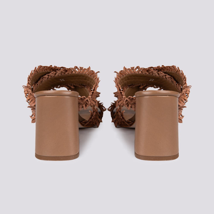 Sabot in pelle intrecciata cuoio con tacco spesso