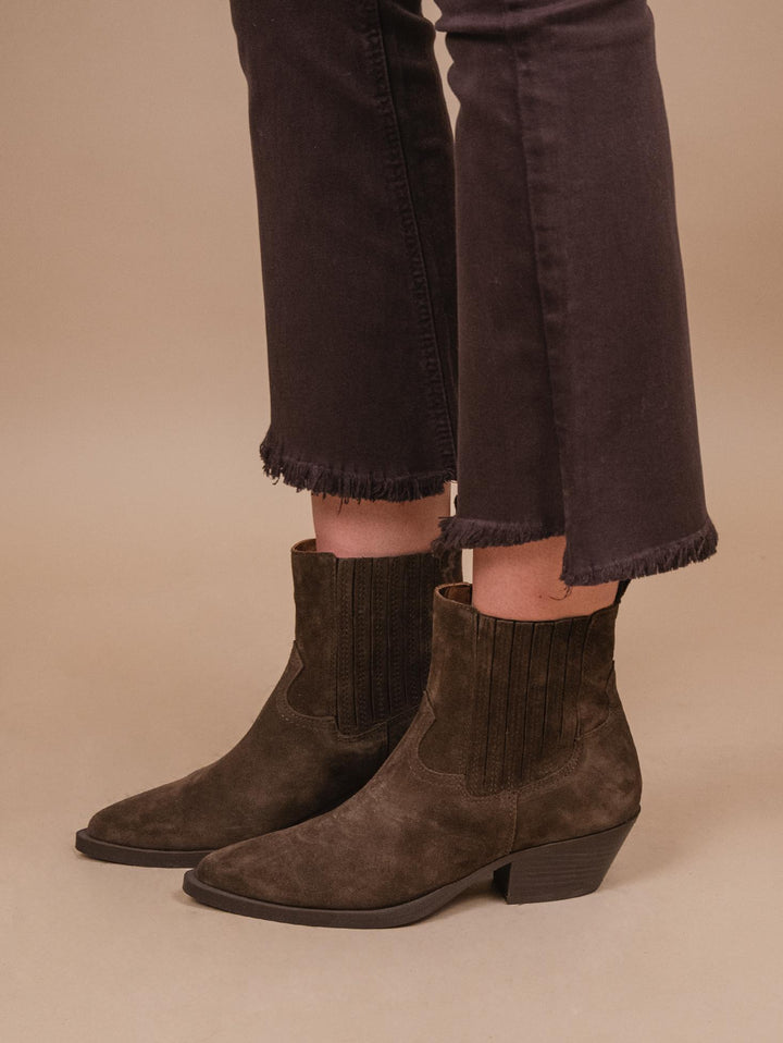 STIVALETTO TEXANO A PUNTA IN CAMOSCIO MARRONE 2074 SILK ARABICA ALPE 