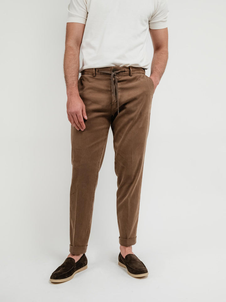 Pantalone in cotone con coulisse bruciato