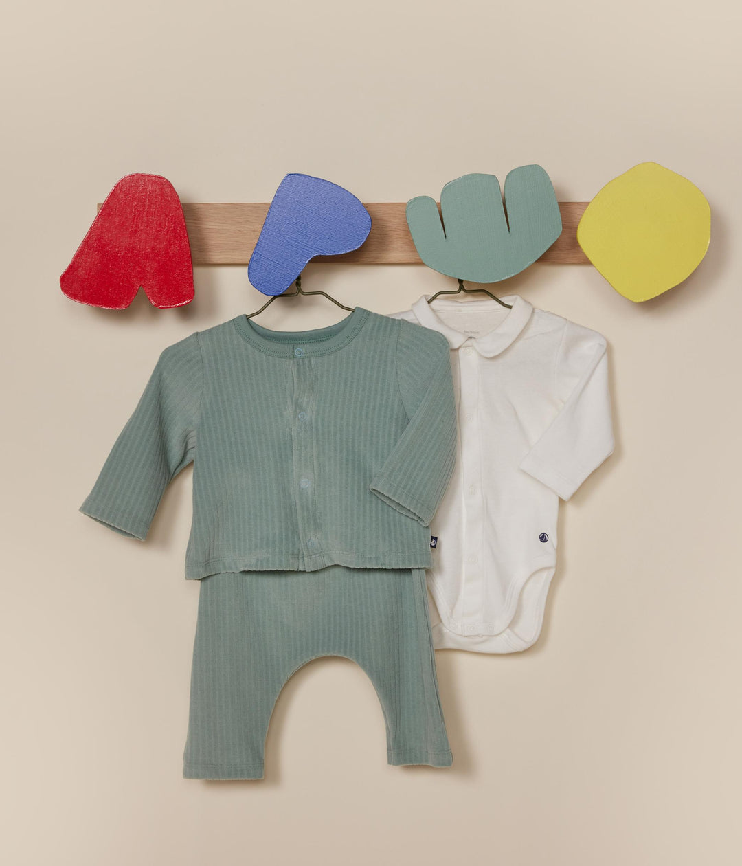 Completo verde 3 pezzi in velluto bebè A0BN9 01 PETIT BATEAU 