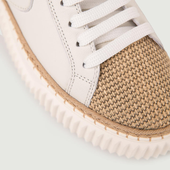 SNEAKER LIPARI IN PELLE CON PUNTA EFFETTO RAFIA 2017542 07 VOILE BLANCHE 