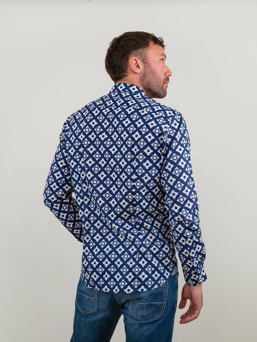 CAMICIA IN LINO FANTASIA GEOMETRICA BLU BU24S02CAFIOLIN492 200 ANDREA MORANDO 