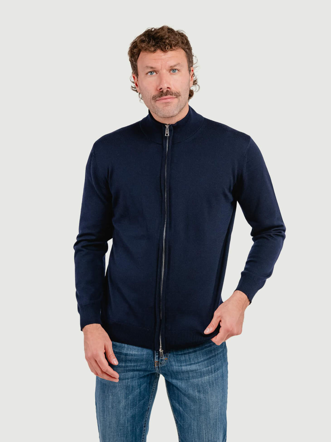 MAGLIA A LUPETTO CON ZIP IN LANA MERINO BLU NAVY LUPETTO ZIP W8056 ANDREA MORANDO 