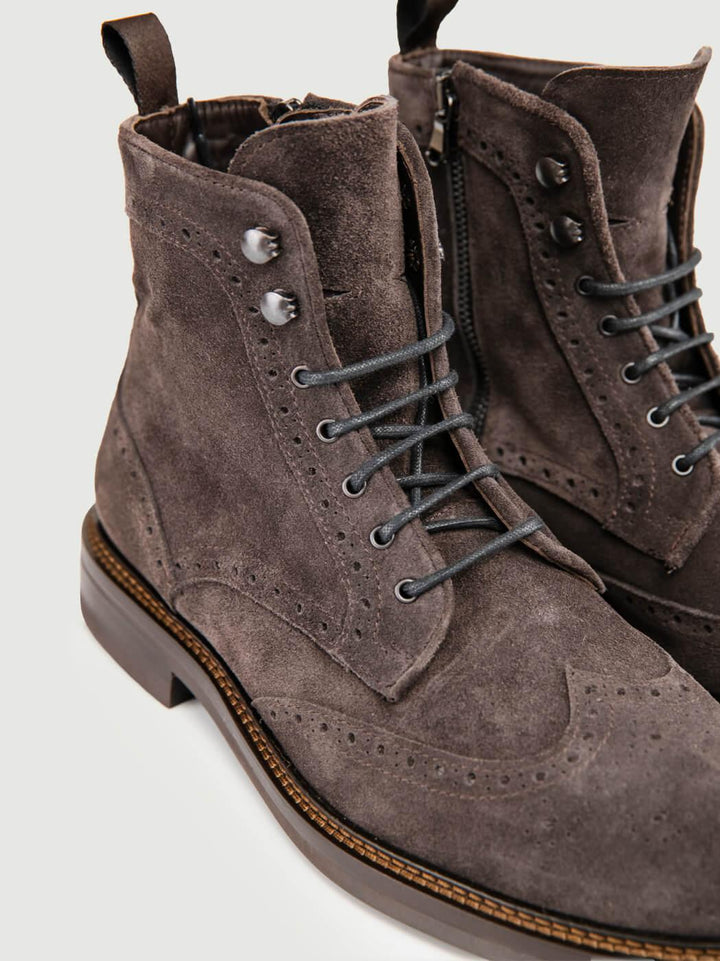 STIVALETTO STRINGATO CODA DI RONDINE SCAMOSCIATO ANTRACITE 1081MOSS PEPE ANDREA MORANDO 