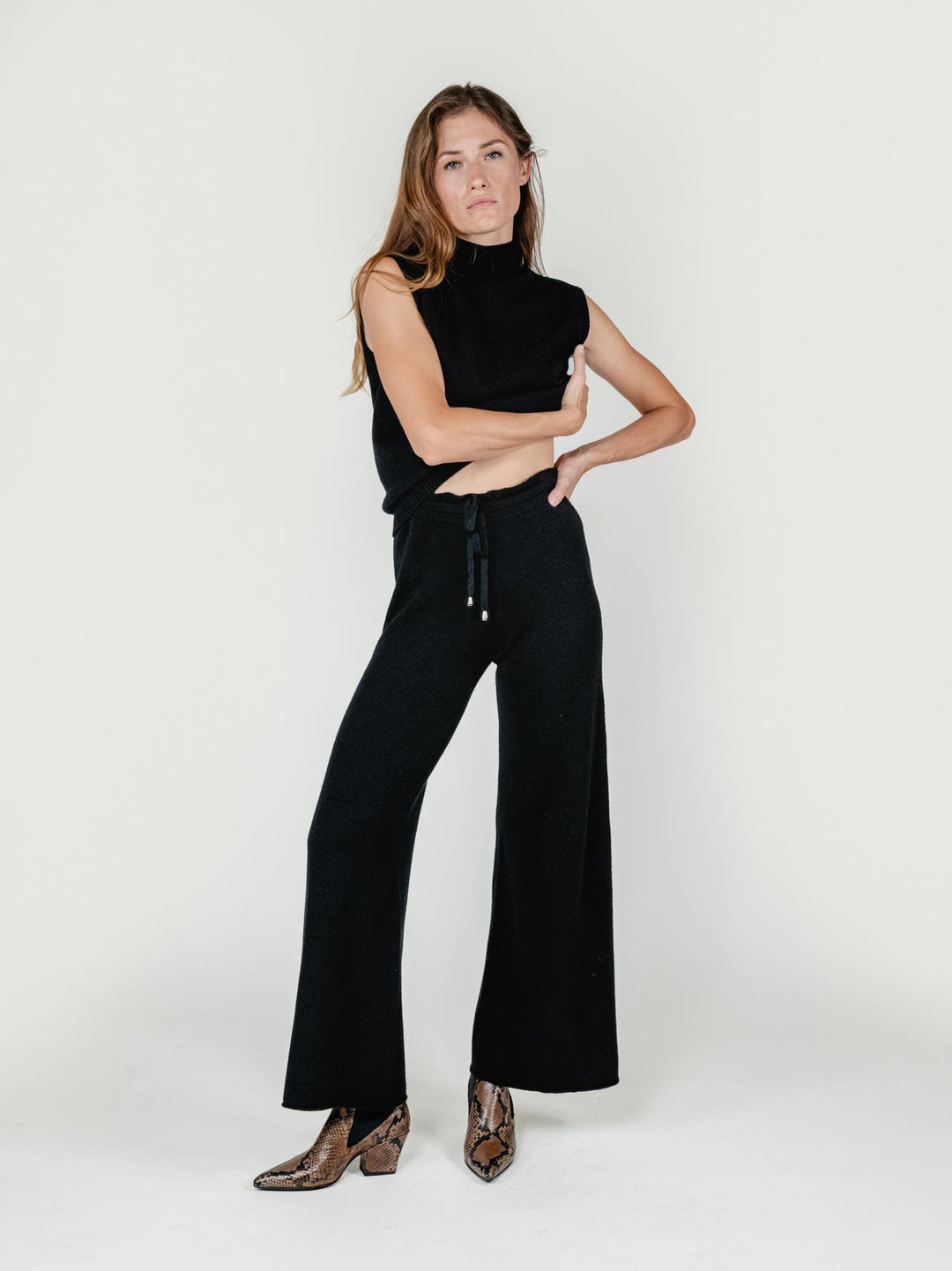 PANTALONI IN MAGLIA NERO 0370176 0010 BIMOR 