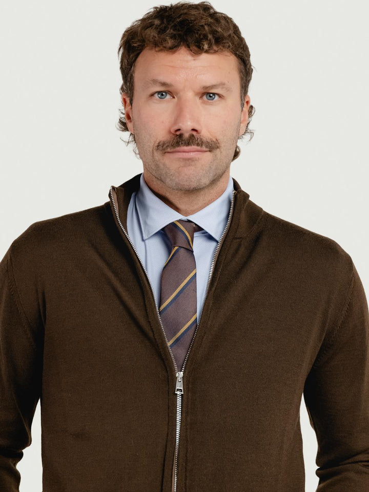 MAGLIA A LUPETTO CON ZIP IN LANA MERINO TESTA MORO LUPETTO ZIP W8008 ANDREA MORANDO 