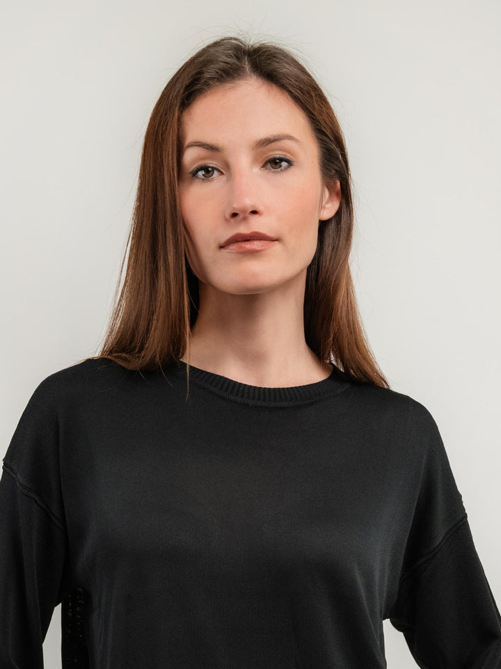 MAGLIA NERA CON MANICA A 3/4