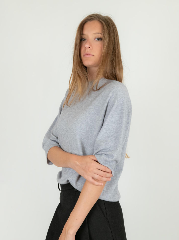 MAGLIA CON MANICHE A 3/4 GRIGIO PERLA 0520/104 0020 BIMOR 