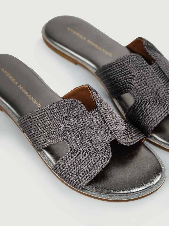 CIABATTINA IN RAFIA CON FASCIA GRIGIO ANTRACITE