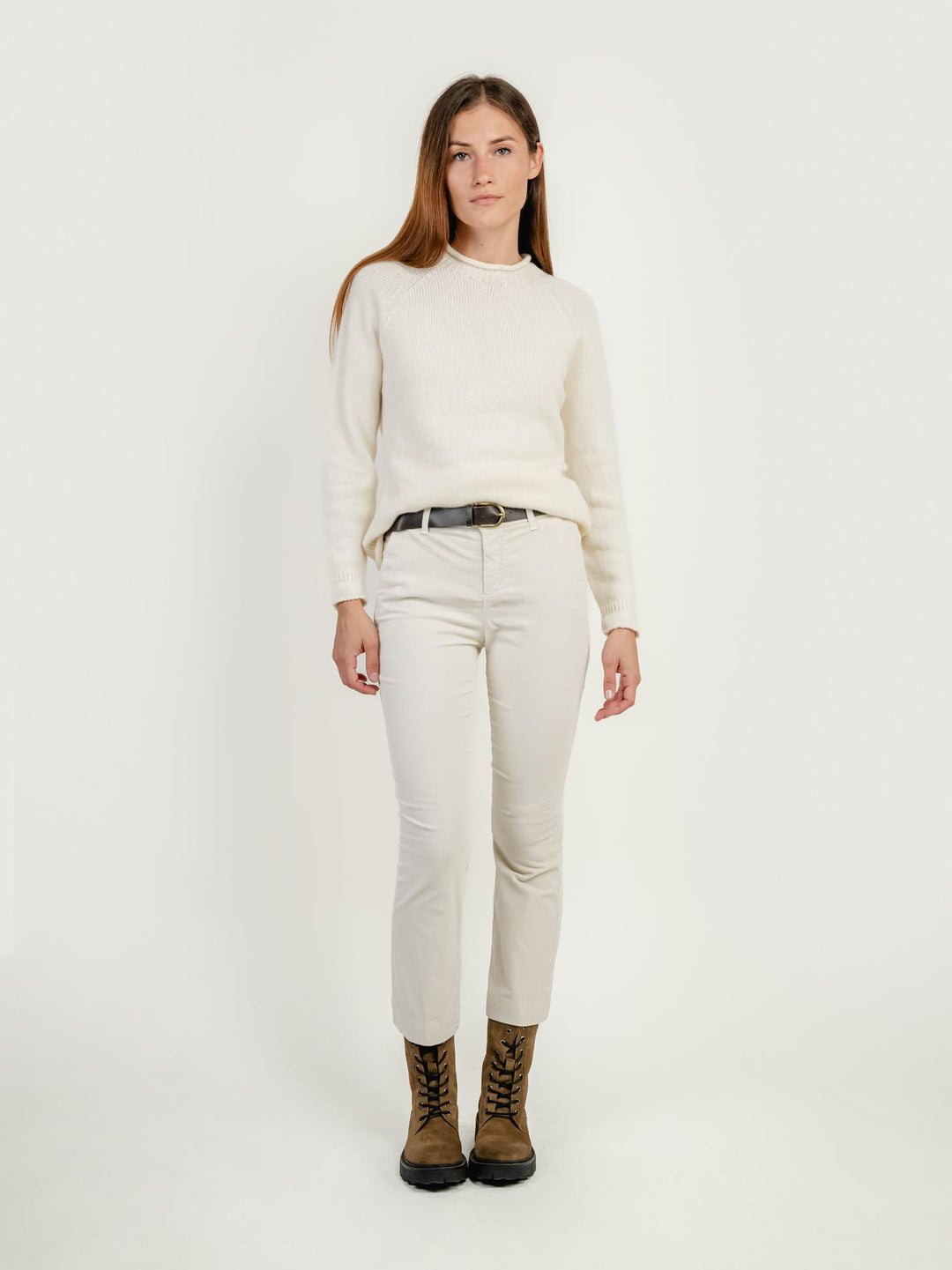 PANTALONE A TROMBETTA PANNA IN VELLUTO 824W21 BURRO ANDREA MORANDO 