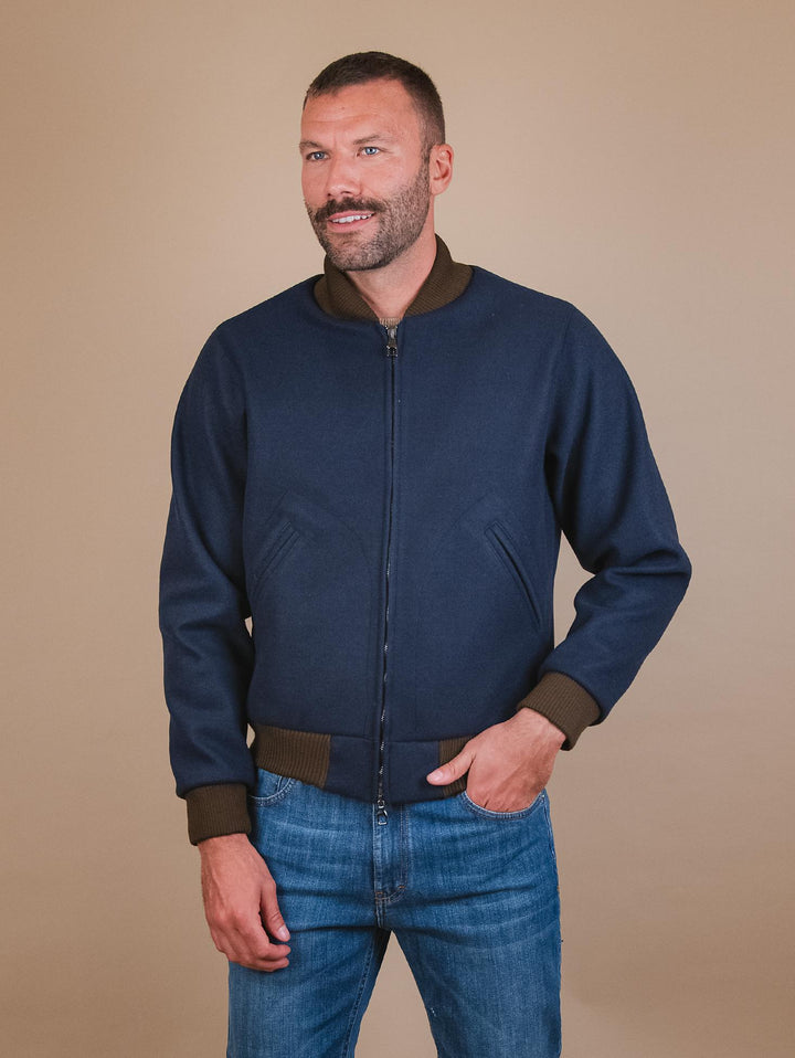 BOMBER CON PROFILI A CONTRASTO IN TESSUTO BLU RJ02 NAVY ANDREA MORANDO 