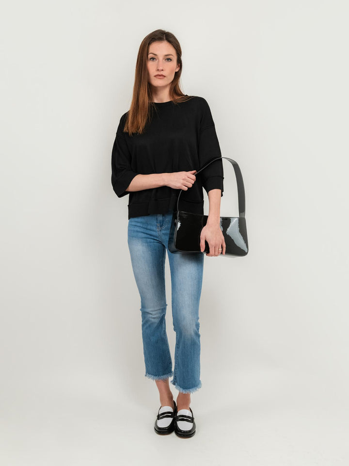 BORSA A SPALLA SEVENTY NERA IN VERNICE