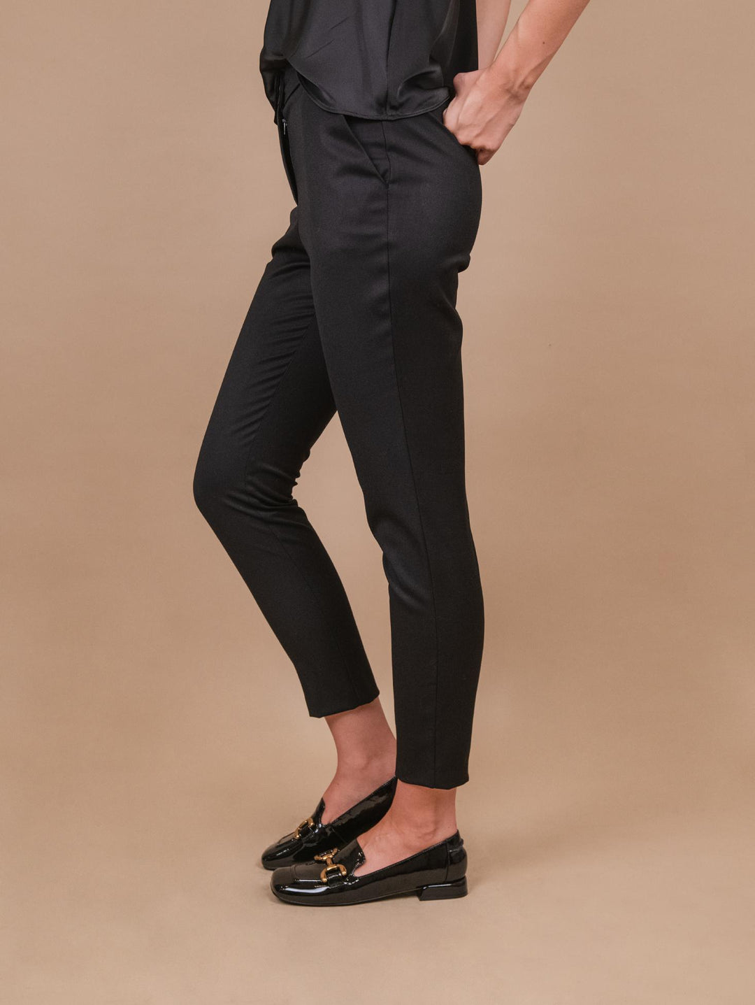 PANTALONE A SIGARETTA IN TESSUTO nero 80081VST NERO ANDREA MORANDO 