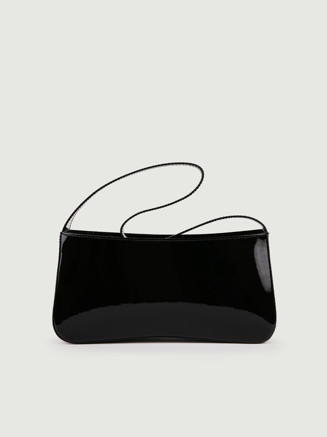 BORSA A SPALLA SEVENTY NERA IN VERNICE