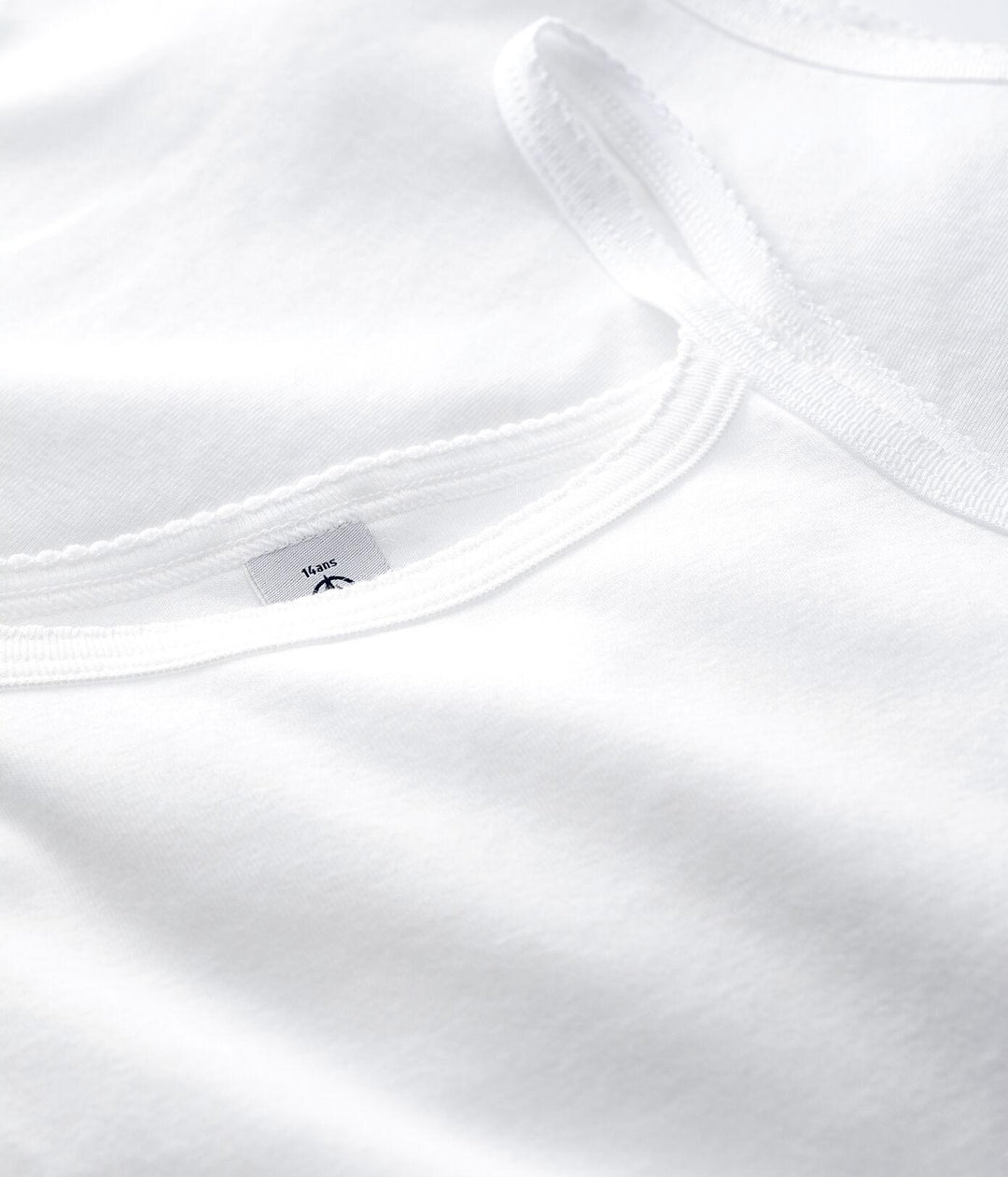 CONFEZIONE DA 2 CANOTTIERE CON SPALLINE BIANCHE RAGAZZA A01FP 00 PETIT BATEAU 