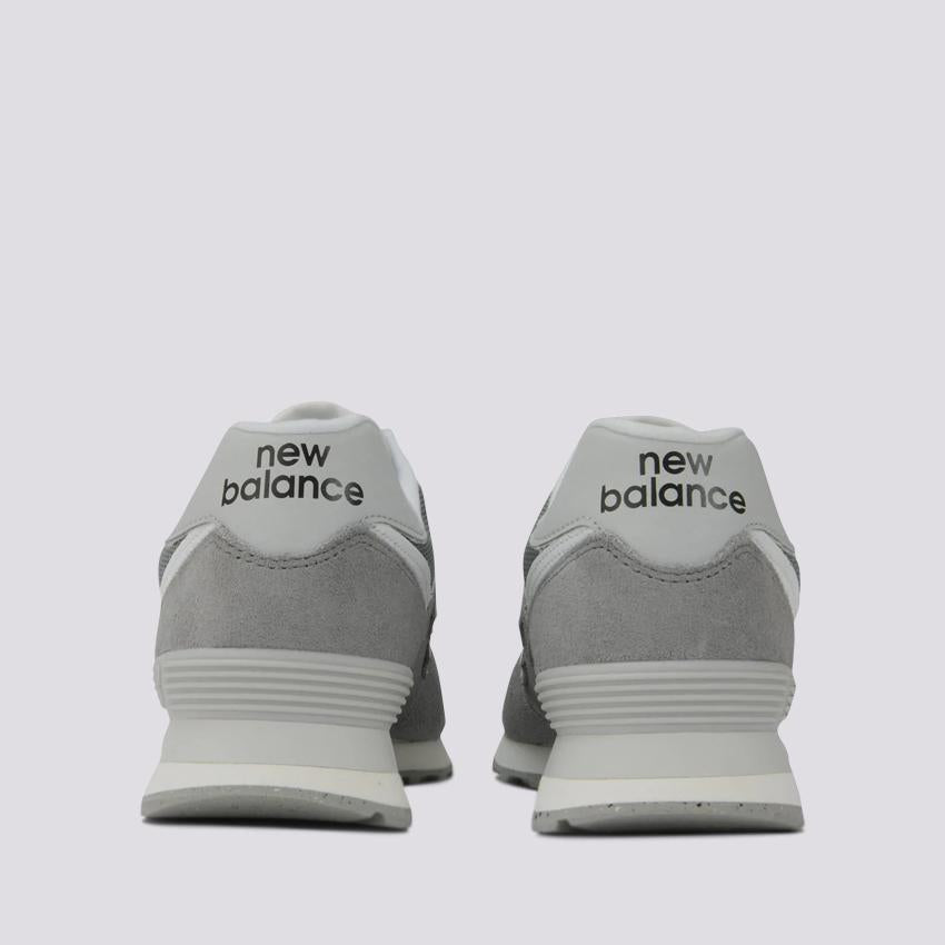 Sneaker 574 grigio e bianco U574FGR DATHLETIC GREY NEW BALANCE 