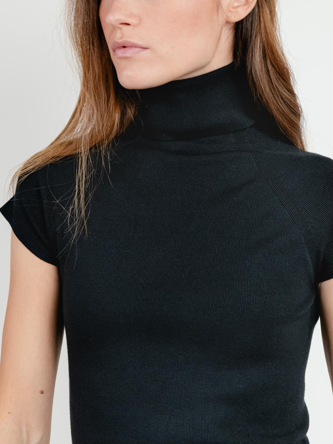 ABITO MIDI CON MANICHE CORTE IN MAGLIA NERO 7107 NERO ANDREA MORANDO 