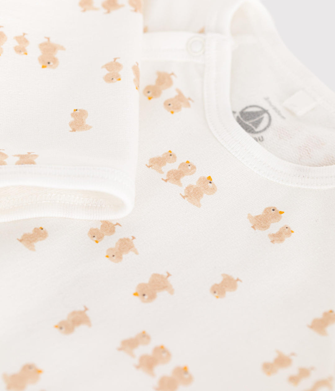 Pigiama in tessuto felpato fantasia pulcini A0ATF 01 PETIT BATEAU 