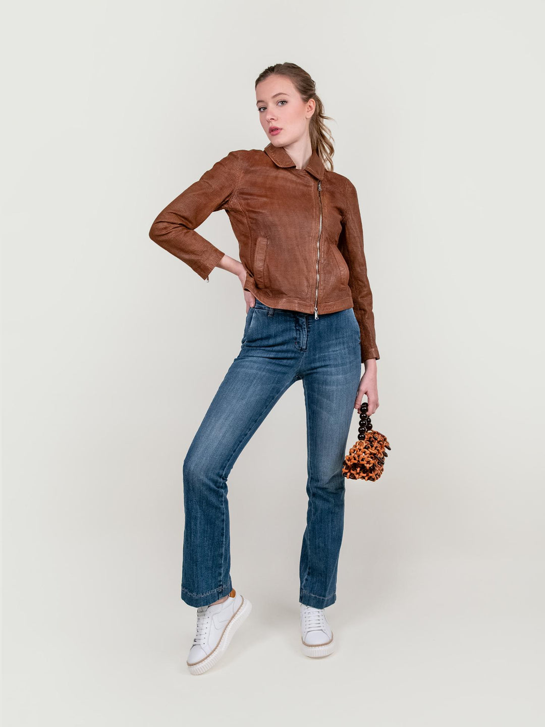 JEANS A ZAMPA CON TASCA A FILO IN DENIM SCURO 8748CAR CRE ANDREA MORANDO 
