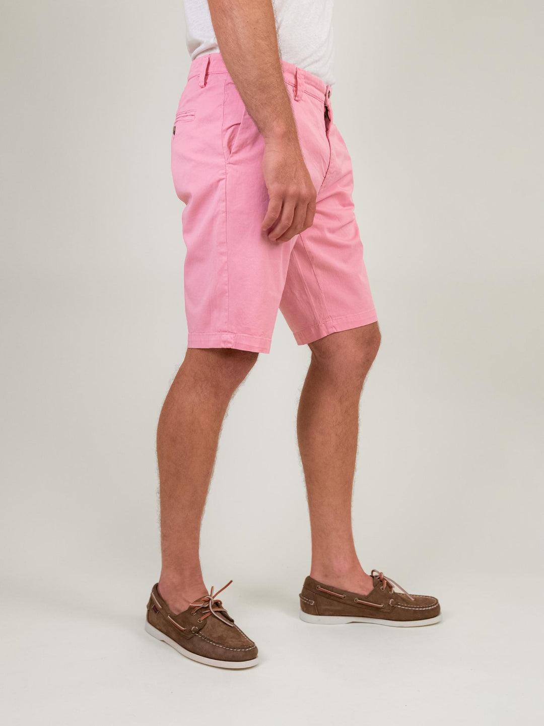 BERMUDA ROSA CON TASCHE A FILO
