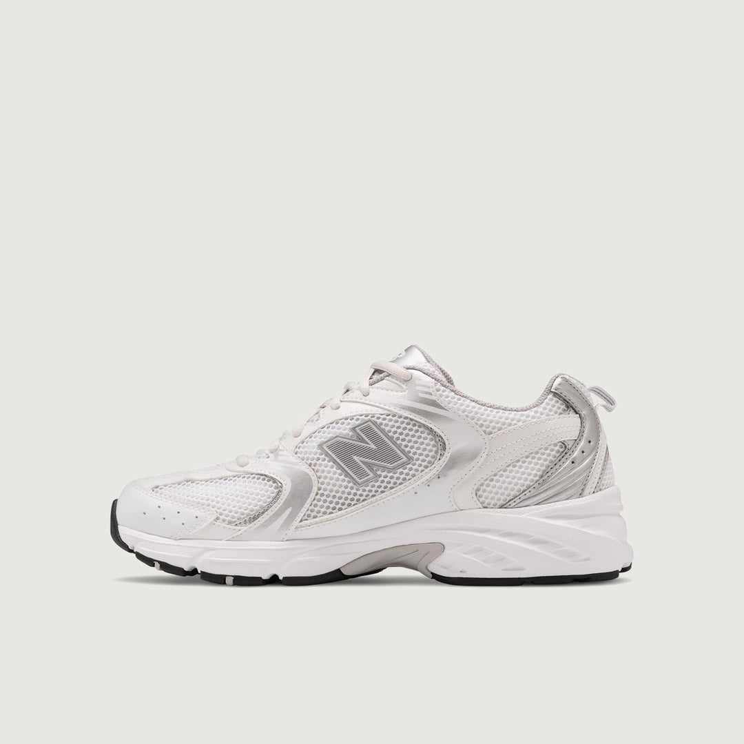 SNEAKER NEW BALANCE 530 BIANCO E ARGENTO MR530EMA D NEW BALANCE 