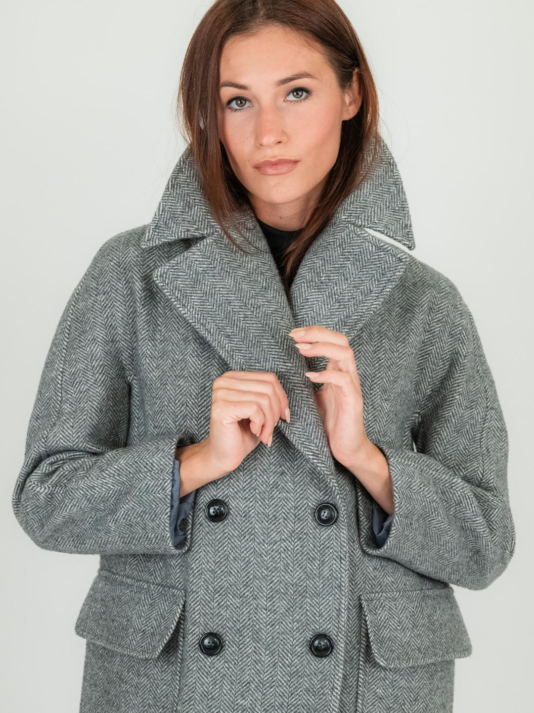 CAPPOTTO PEACOAT CON MAXI REVERS GRIGIO SPIGATO