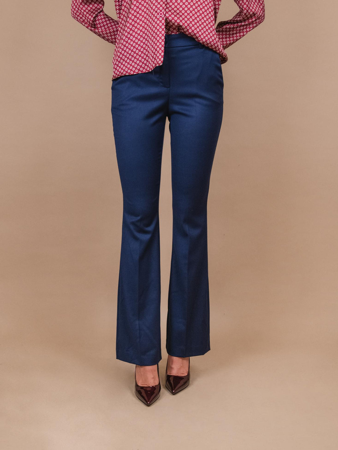 PANTALONE A ZAMPA IN TESSUTO BLU 8748KNIT BLU ANDREA MORANDO 