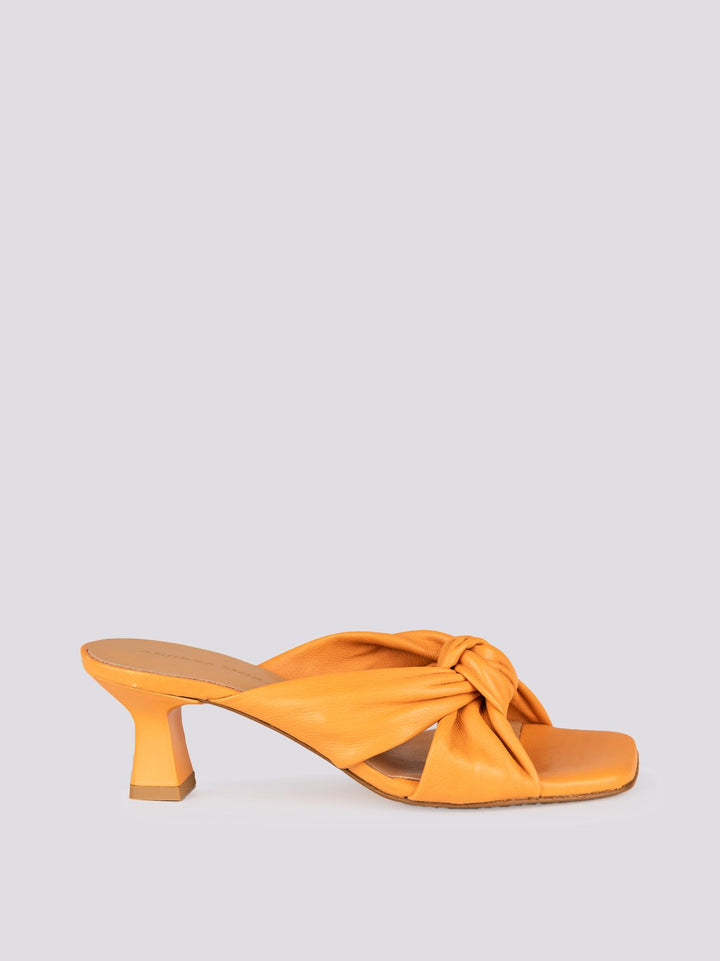 Sabot in pelle arancio con nodo 840-58 ORANGE ANDREA MORANDO 