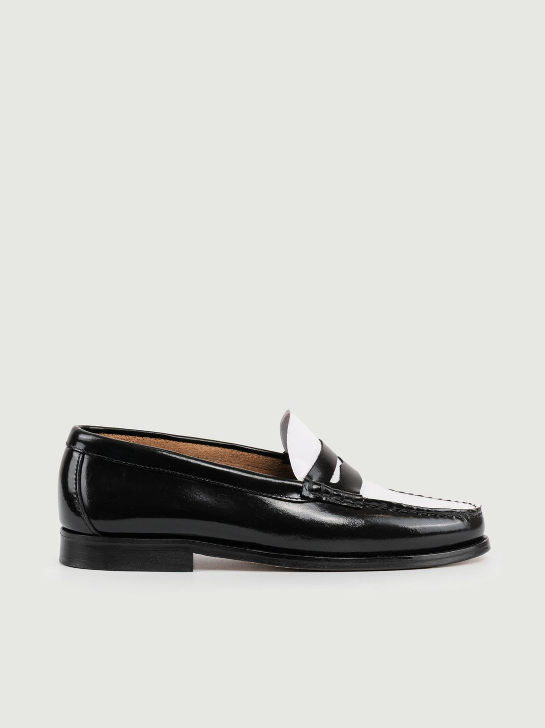 Mocassino penny in pelle nero e bianco
