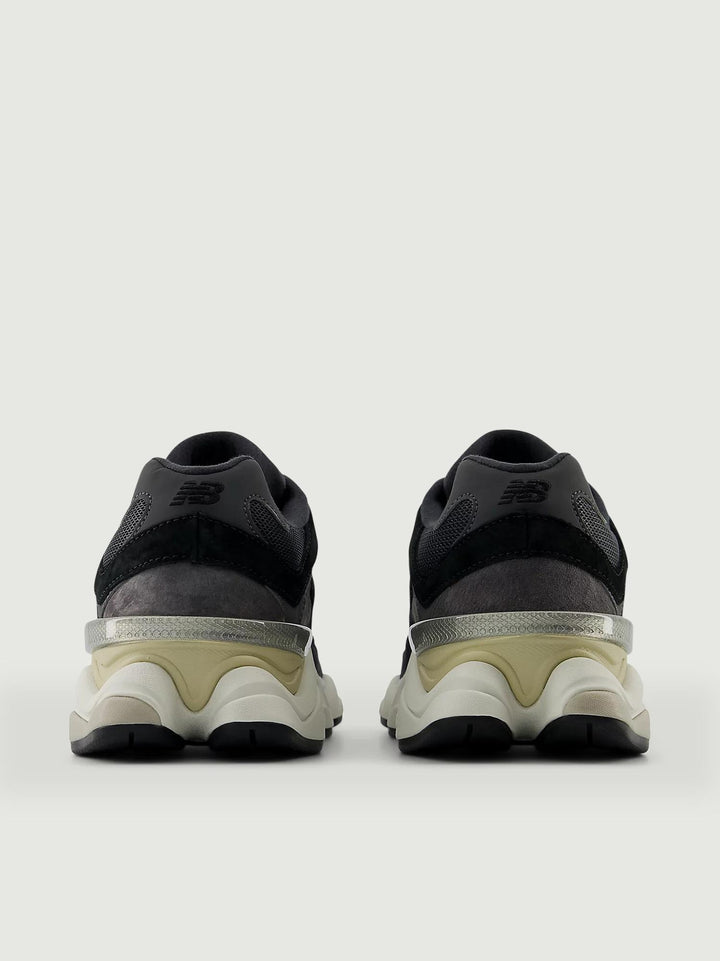 Sneaker New Balance 9060 NERO GRIGIO U9060BLC D NEW BALANCE 