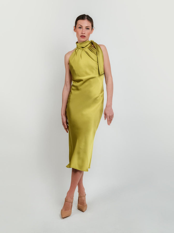 ABITO HALTER COLOR PISTACCHIO